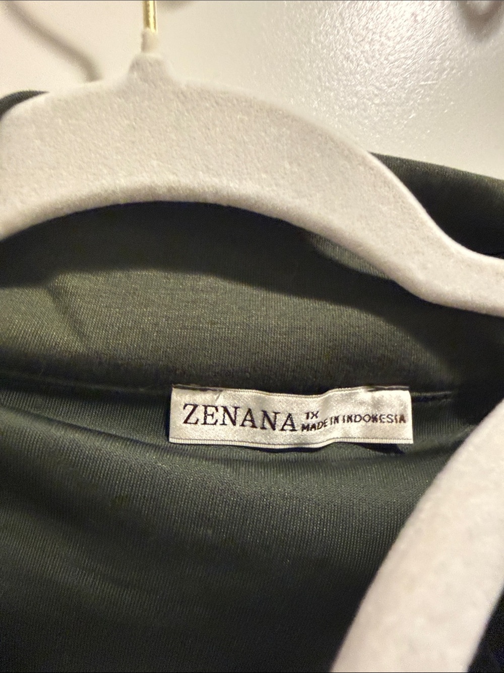 NWOT Scuba Zenana Outfitters Olive Green Half Zip Pullover & Jogger Pants Set - Picture 2 of 2